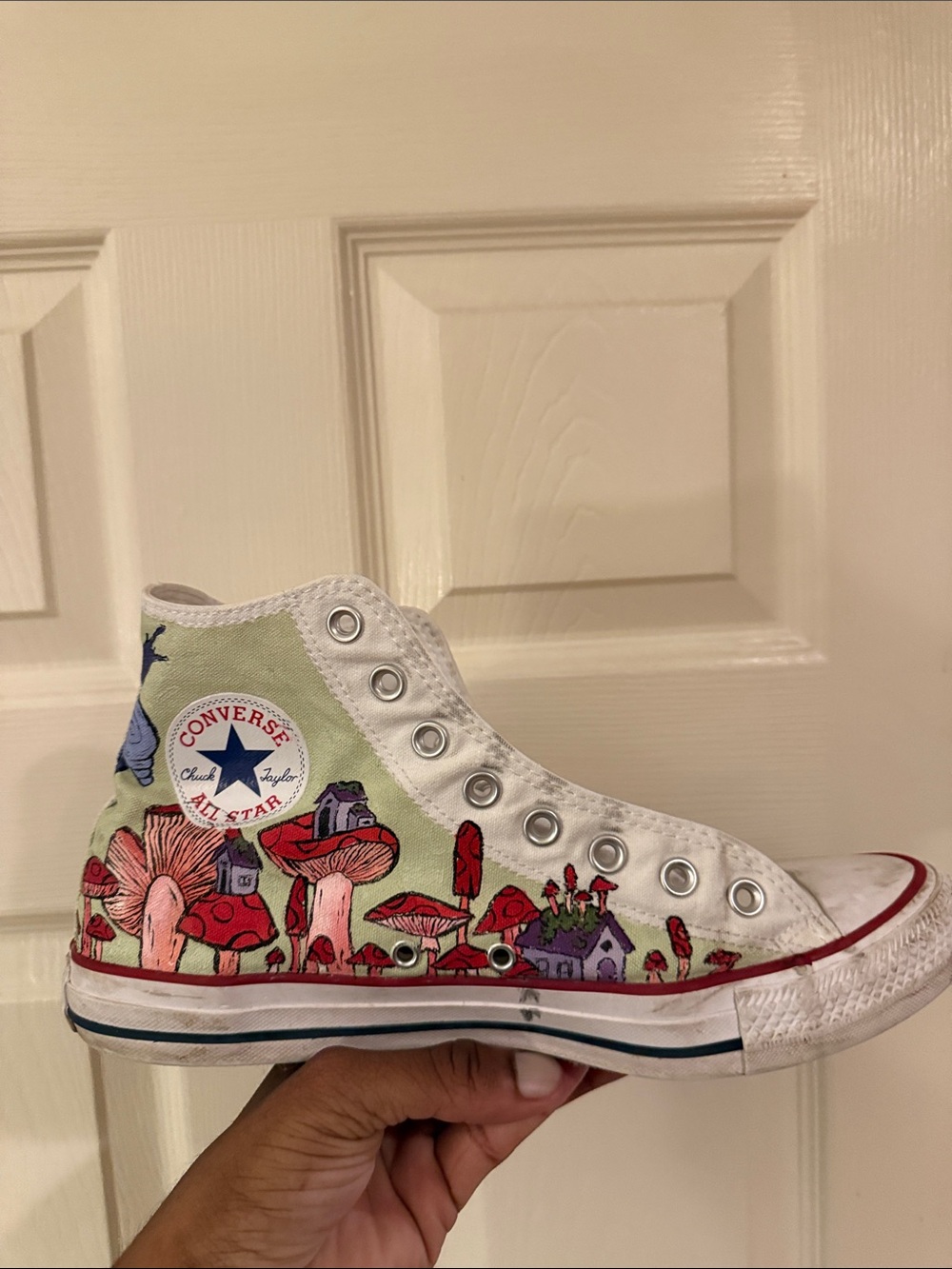Converse winnie pooh White High-Top Sneakers fun whimsical Disney playful sassy - Picture 7 of 7
